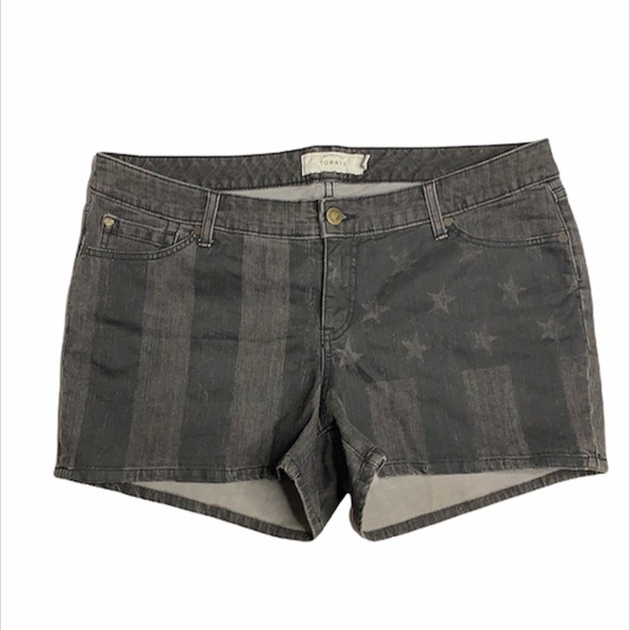 TORRID‎ SHORTS FLAG USA MINI STARS AND STRIPES DENIM JEANS GRAY/BLACK - Picture 2 of 10